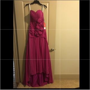 Beautiful Special Occasion Dress 👗 Size 2